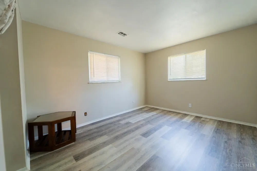 12180 Chesterdale Road Sharonville, OH 45246