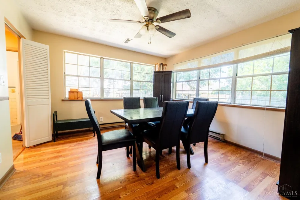 12180 Chesterdale Road Sharonville, OH 45246