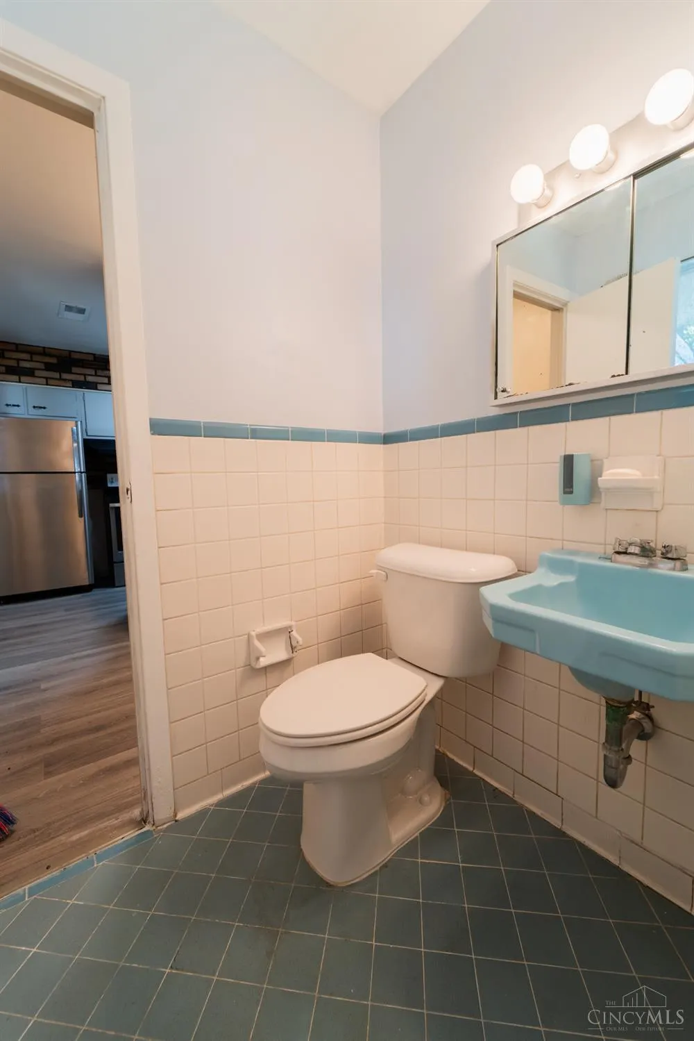12180 Chesterdale Road Sharonville, OH 45246