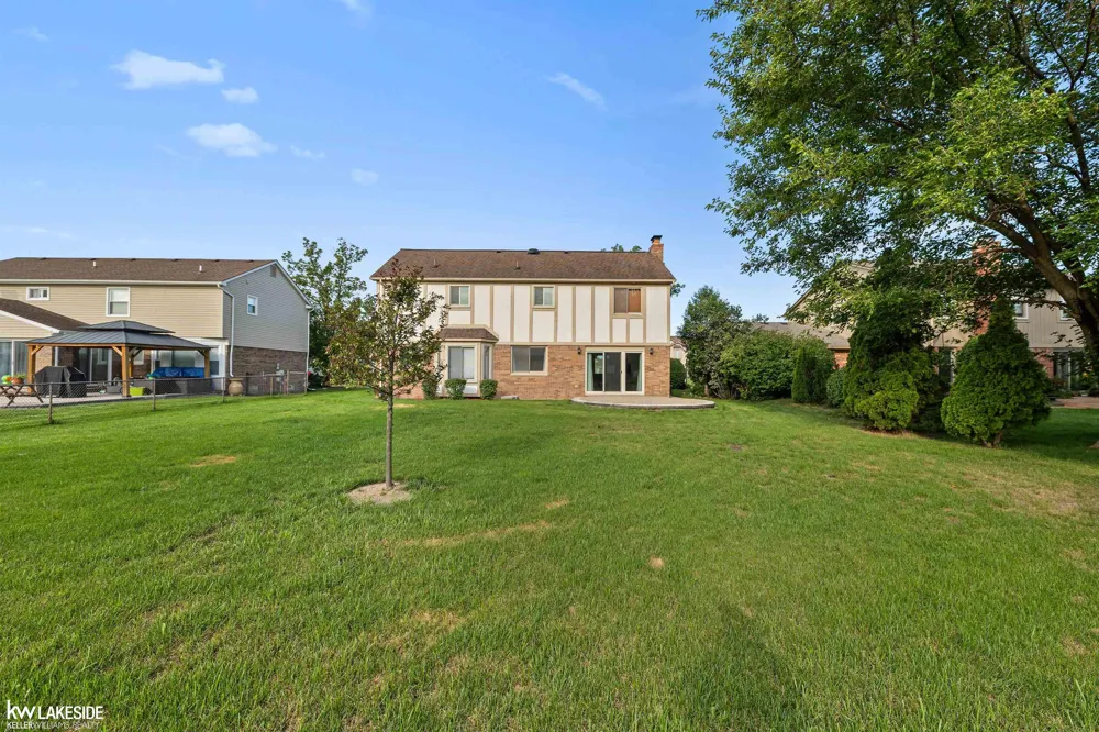 47570 Freedom Valley Drive Macomb Township, MI 48044