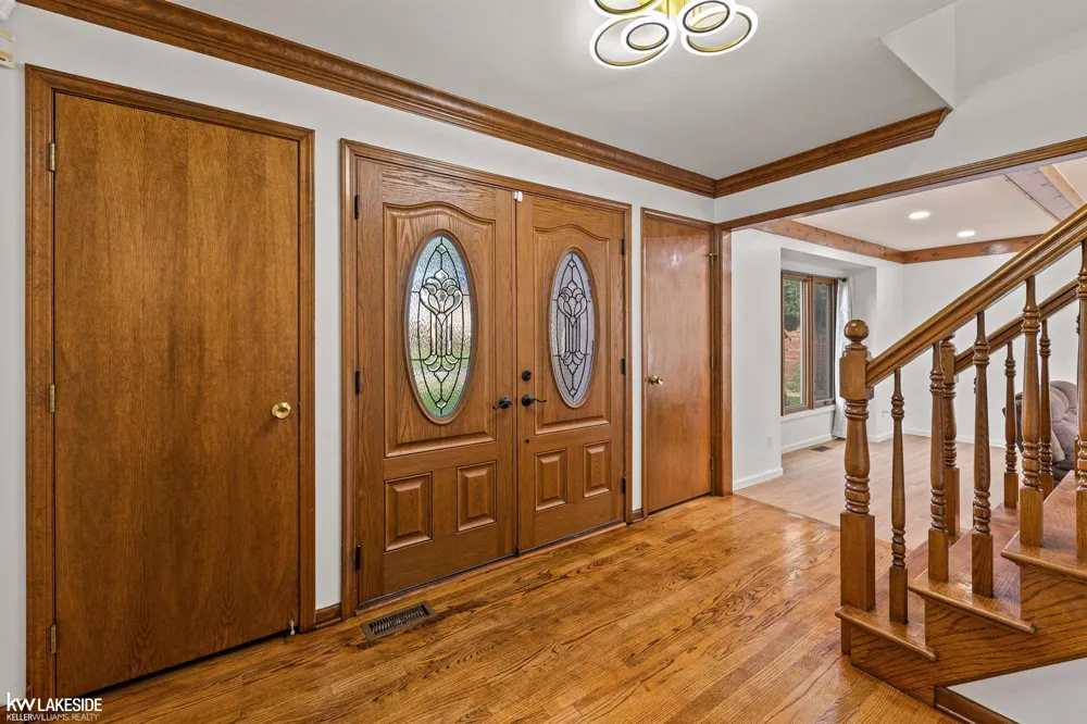 47570 Freedom Valley Drive Macomb Township, MI 48044