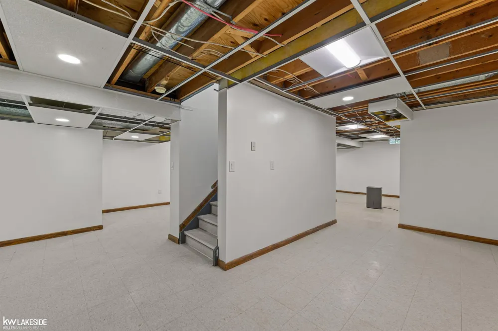 47570 Freedom Valley Drive Macomb Township, MI 48044