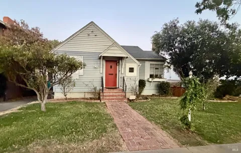429 S 2nd Street