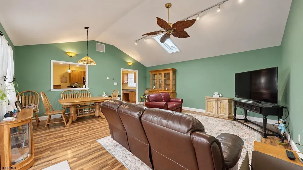 125 Exton Road Somers Point, NJ 08244