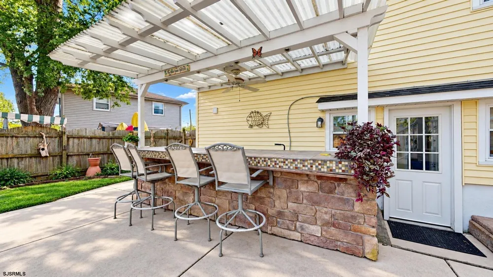 125 Exton Road Somers Point, NJ 08244