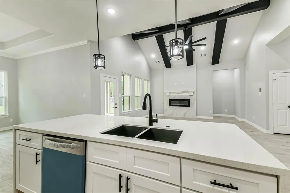 15998 Holly Street Porter, TX 77365