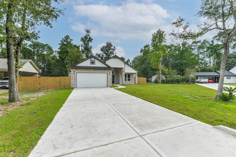 15998 Holly Street Porter, TX 77365