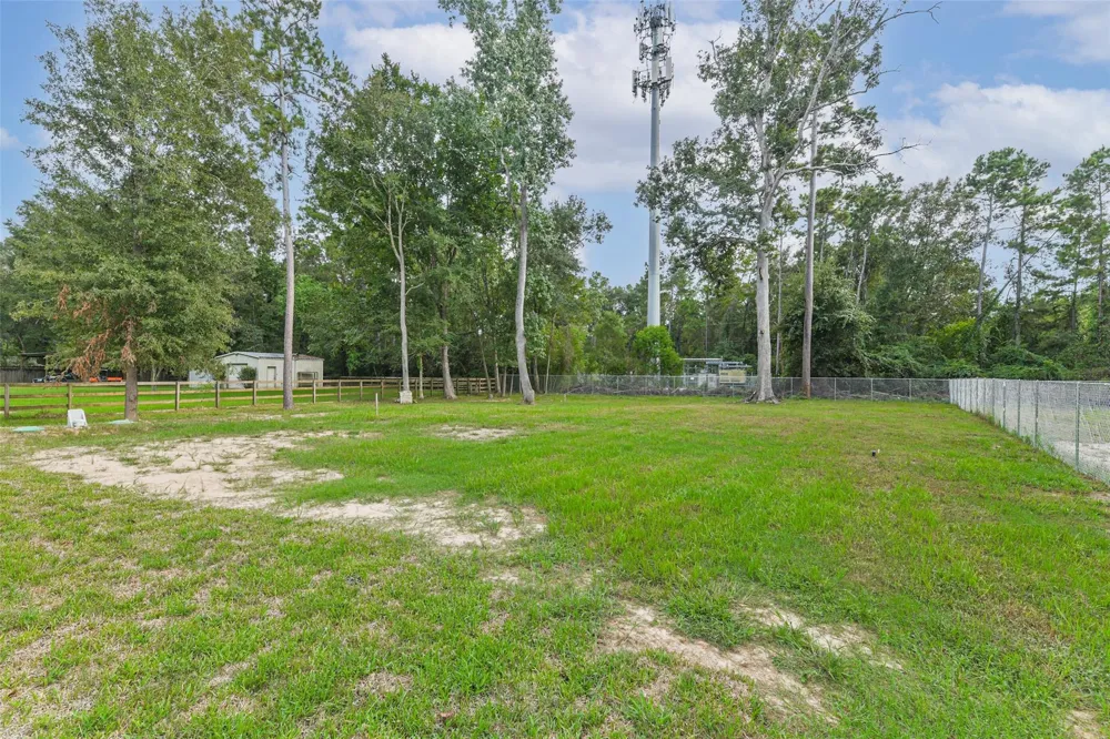 15998 Holly Street Porter, TX 77365