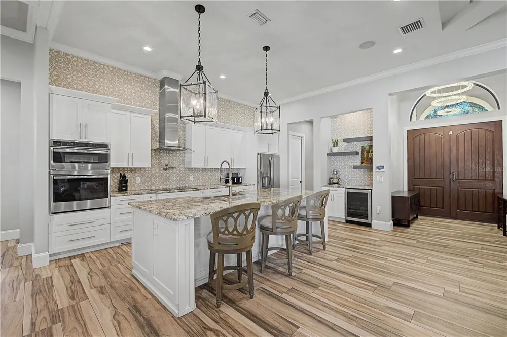6703 RALSTON BEACH CIRCLE Tampa, FL 33614