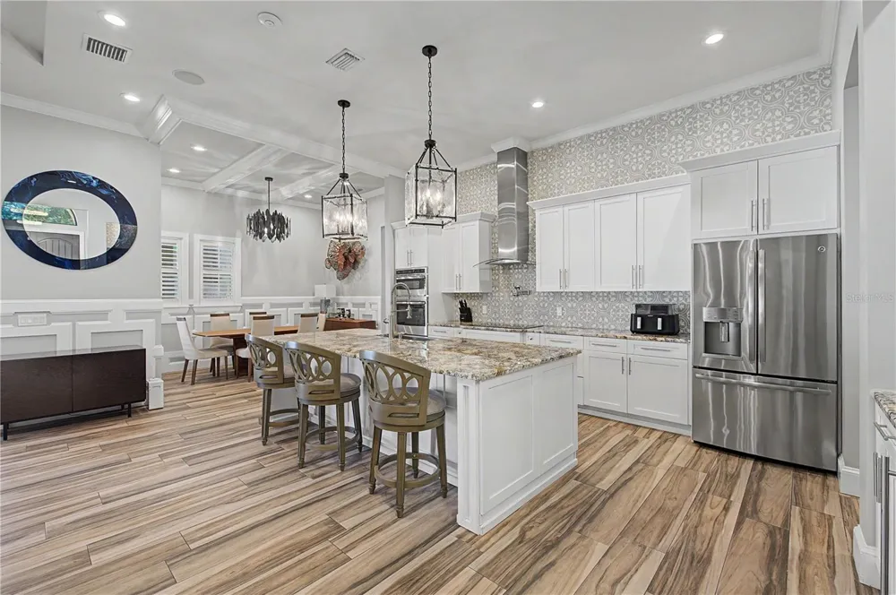 6703 RALSTON BEACH CIRCLE Tampa, FL 33614