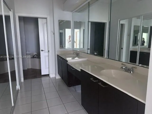 10730 NW 66th St #403 Doral, FL 33178