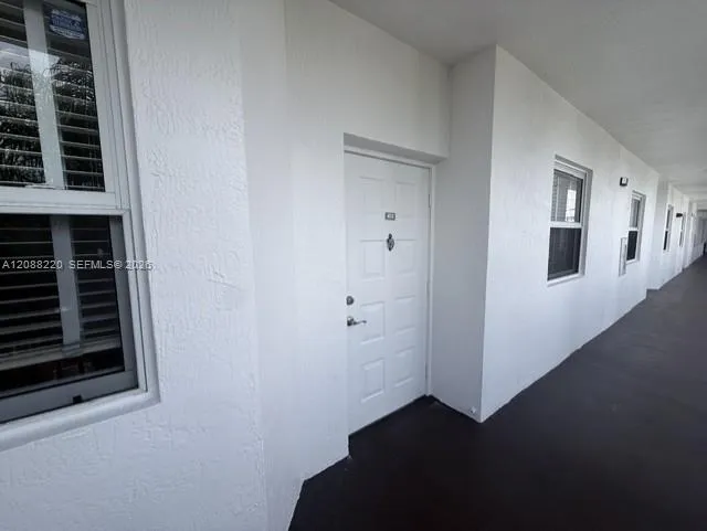 10730 NW 66th St #403 Doral, FL 33178