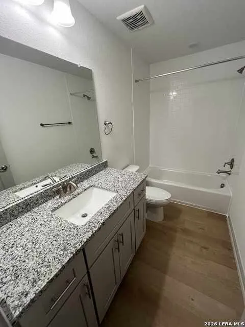 7548 Briarwood Pass Unit 102 San Antonio, TX 78252