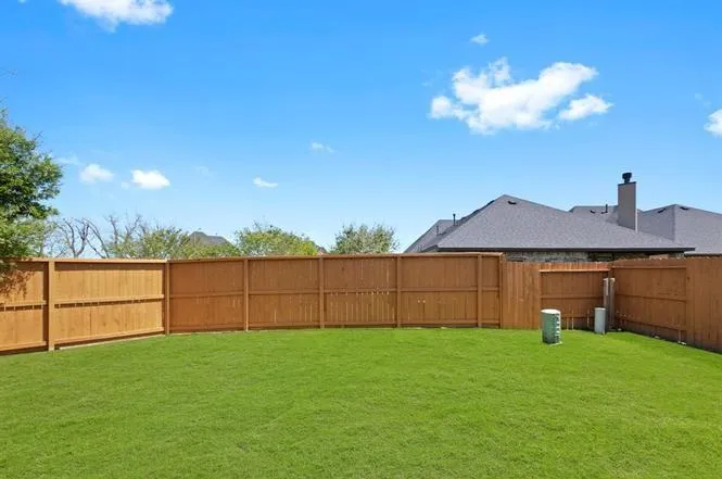 4911 Thunder Creek Lane Sugar Land, TX 77479