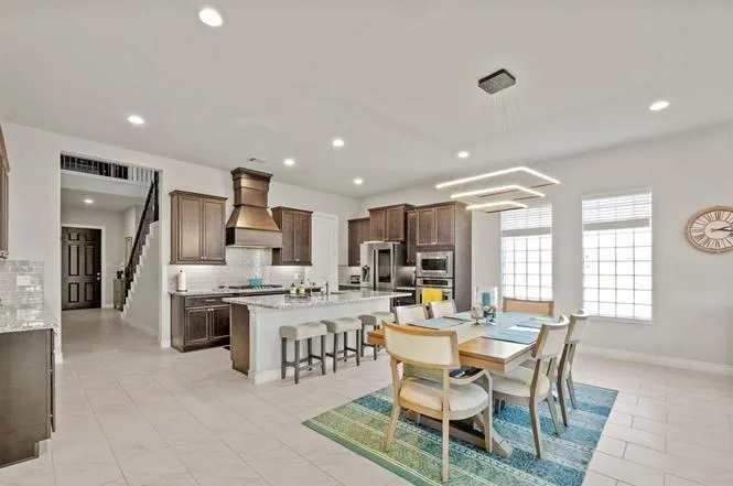 4911 Thunder Creek Lane Sugar Land, TX 77479