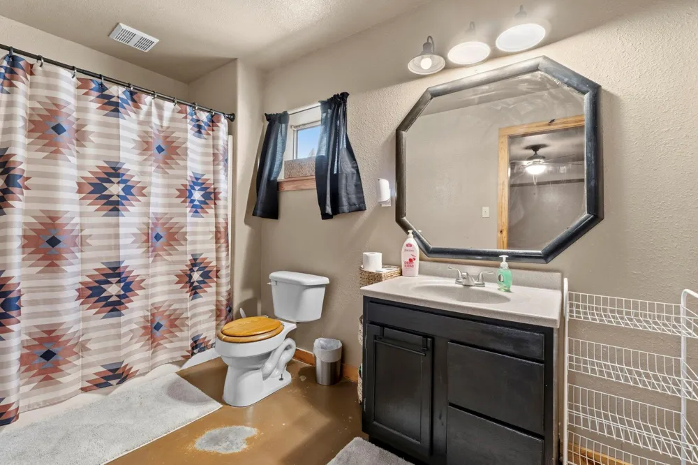 1239 Tony Peebles Road Livingston, TX 77351