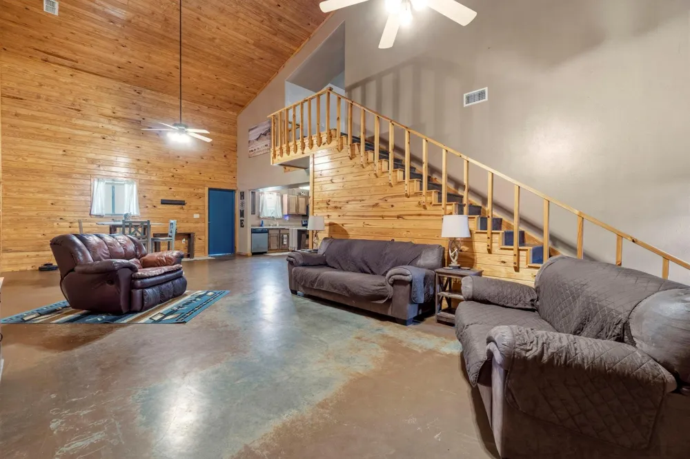 1239 Tony Peebles Road Livingston, TX 77351