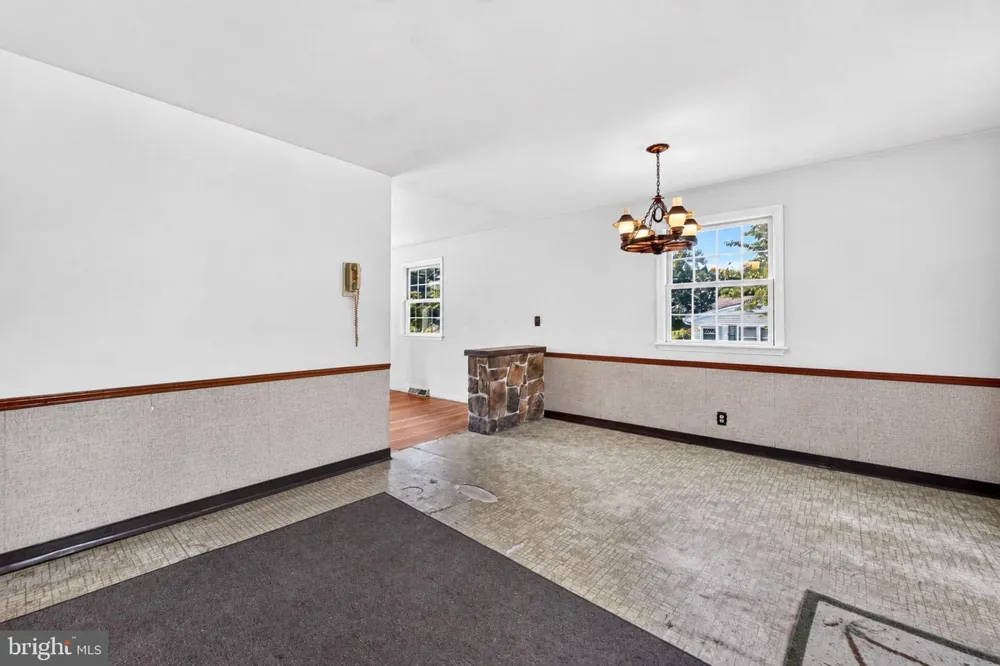 308 2ND STREET Bordentown, NJ 08505
