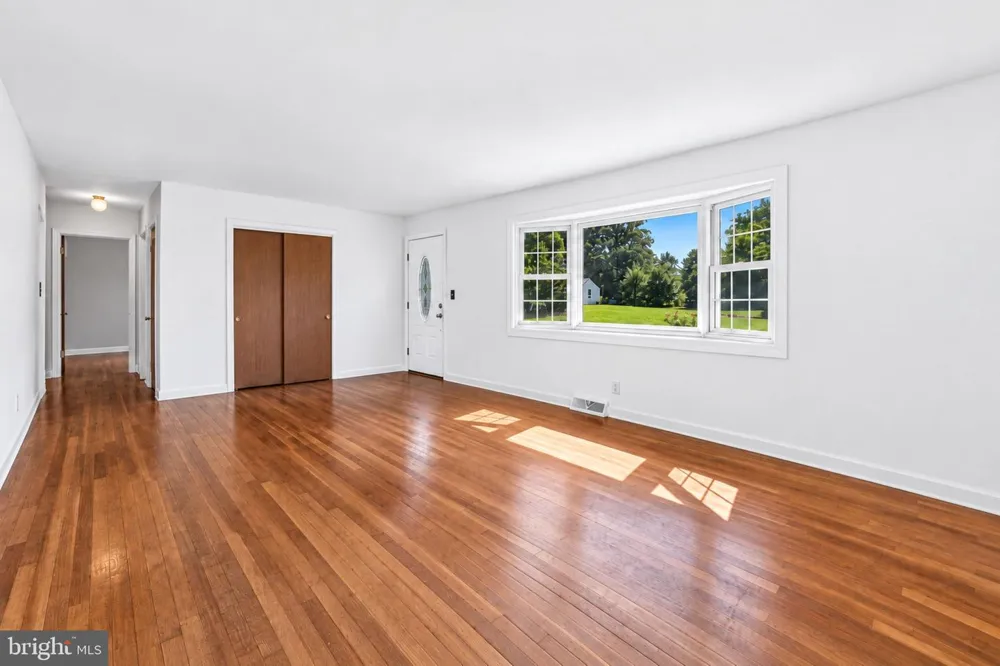 308 2ND STREET Bordentown, NJ 08505