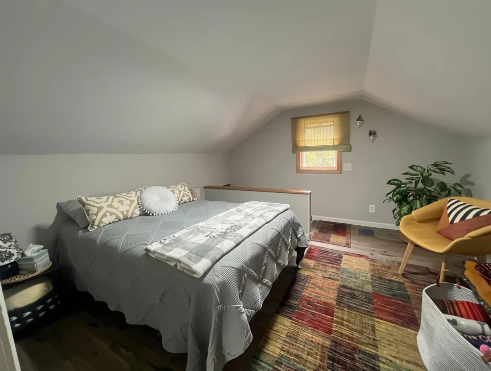 19 Frisbie Street Hillsdale City, MI 49242
