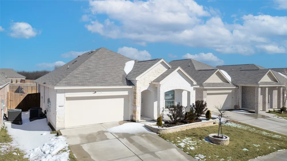 6932 Falconer Way Fort Worth, TX 76179