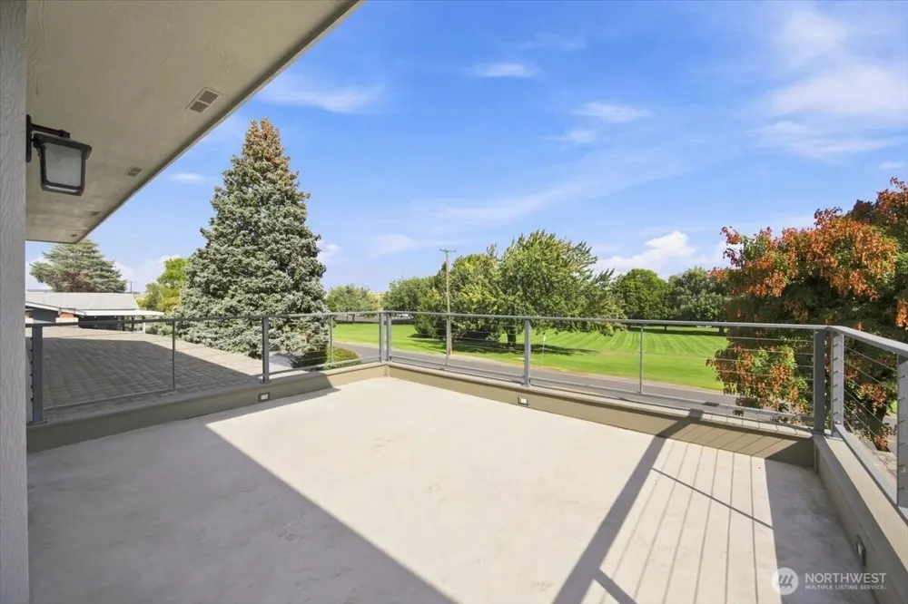 2217 Harris Avenue Richland, WA 99354