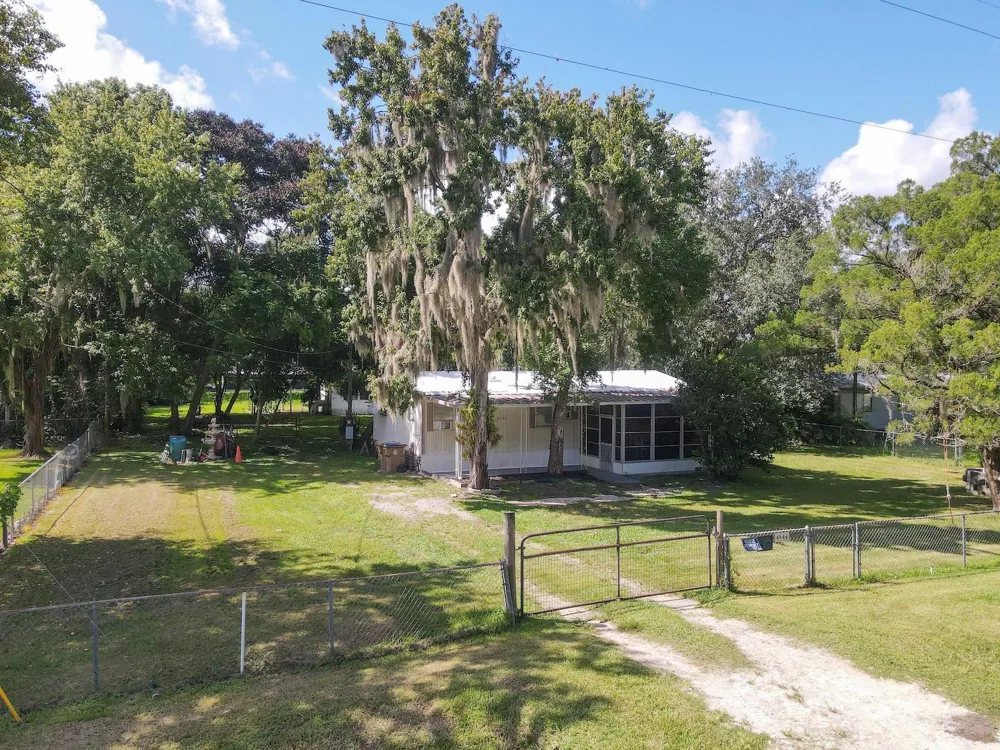 4946 TUSCAROA AVENUE St Cloud, FL 34771