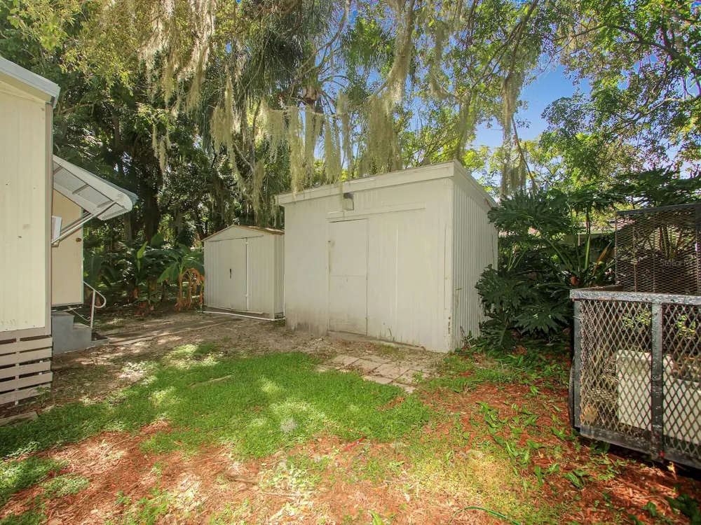 4946 TUSCAROA AVENUE St Cloud, FL 34771