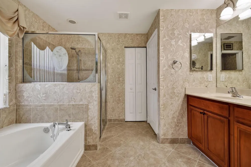 12107 ROMA ROAD Boynton Beach, FL 33437