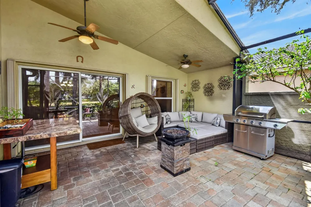 12107 ROMA ROAD Boynton Beach, FL 33437