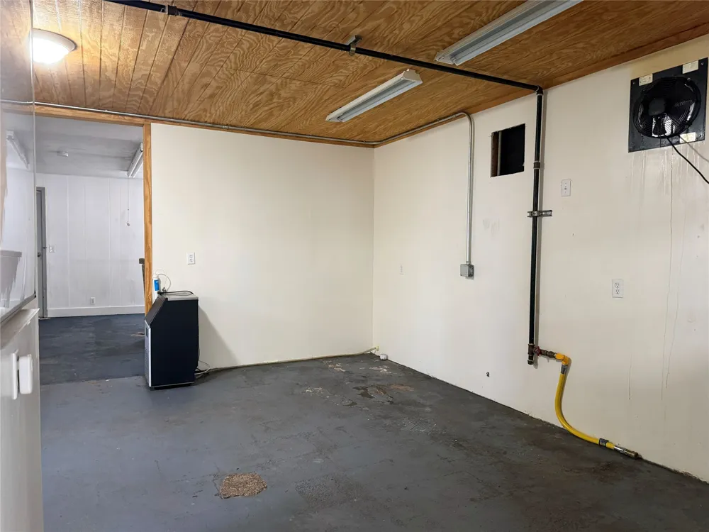 7741 E Hwy 153 Winters, TX 79567