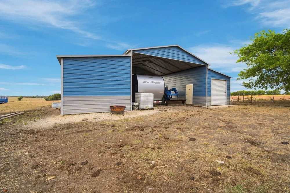 HCR 4265 Bynum, TX 76631