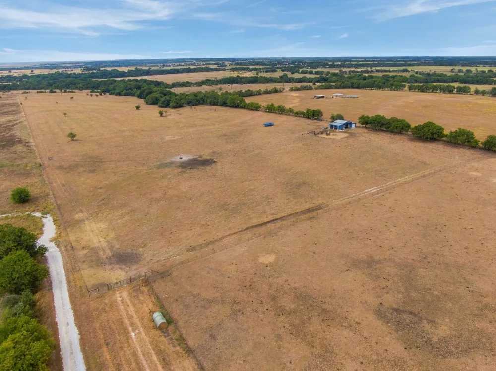 HCR 4265 Bynum, TX 76631