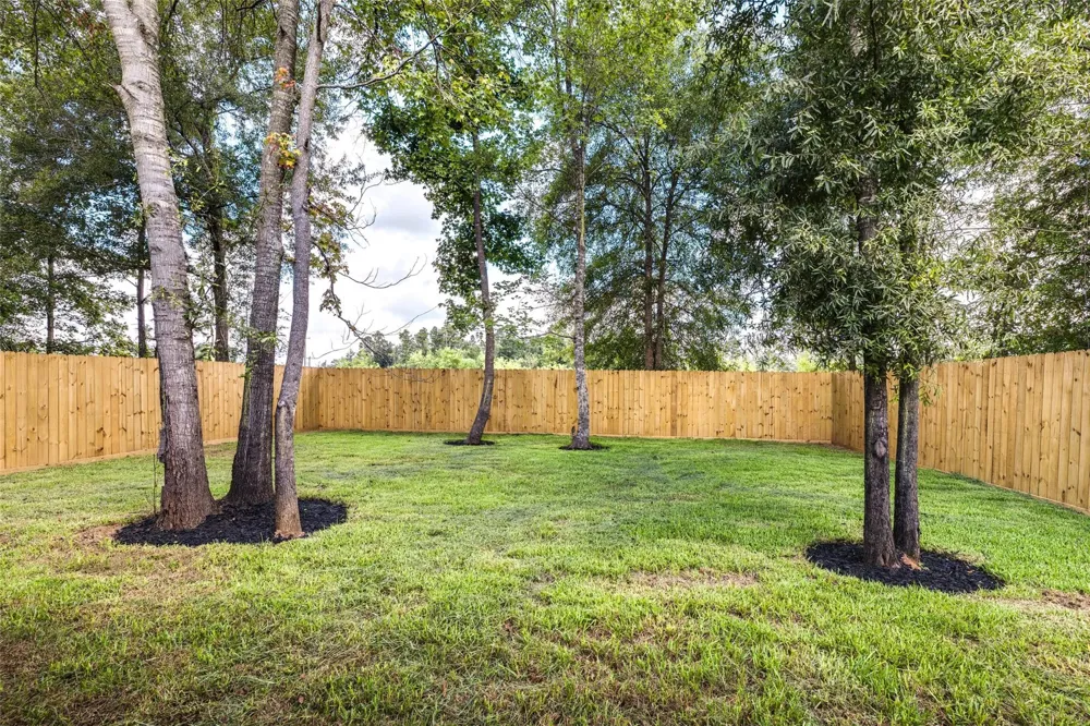 7067 Road 5913 #10 Cleveland, TX 77327