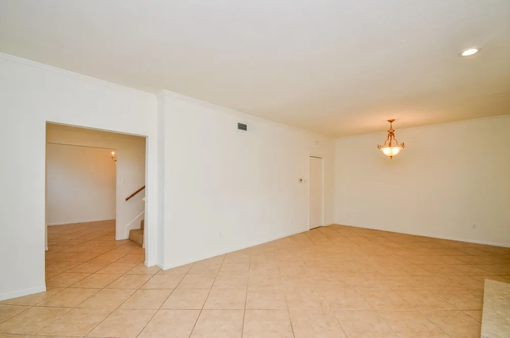 2100 Tanglewilde Street #169 Houston, TX 77063