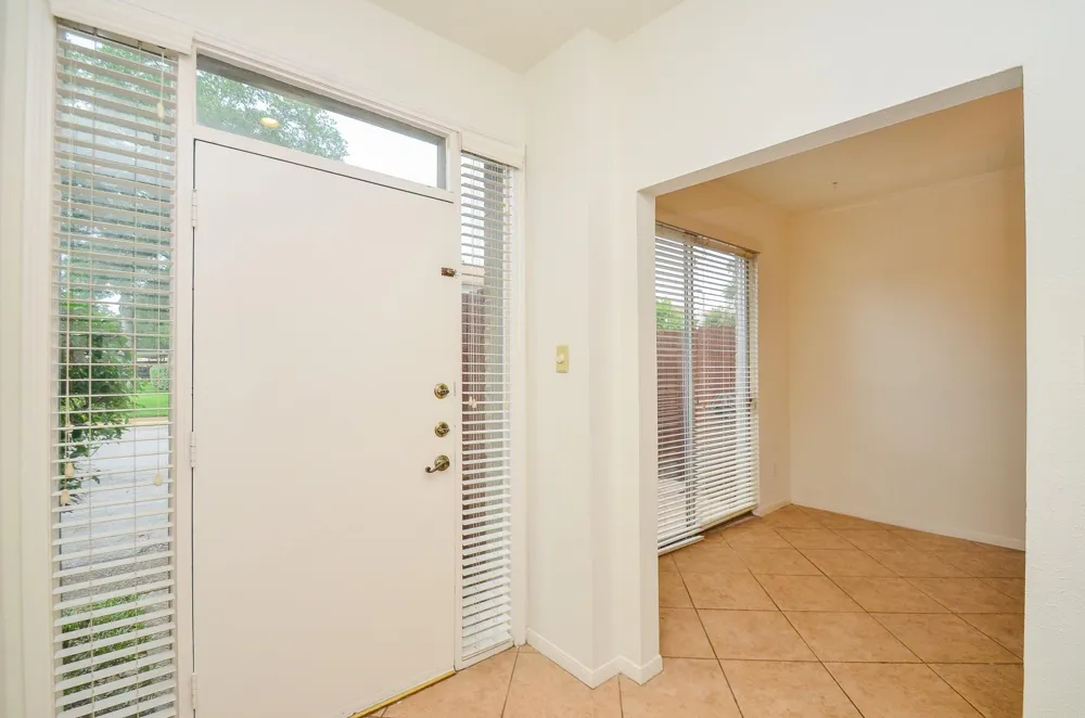 2100 Tanglewilde Street #169 Houston, TX 77063
