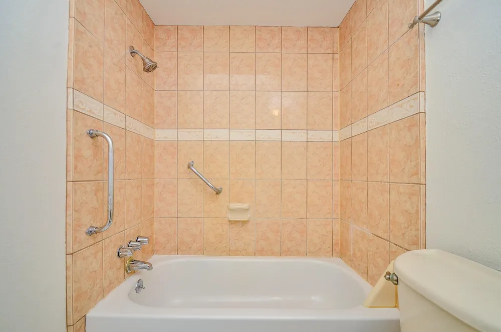 2100 Tanglewilde Street #169 Houston, TX 77063