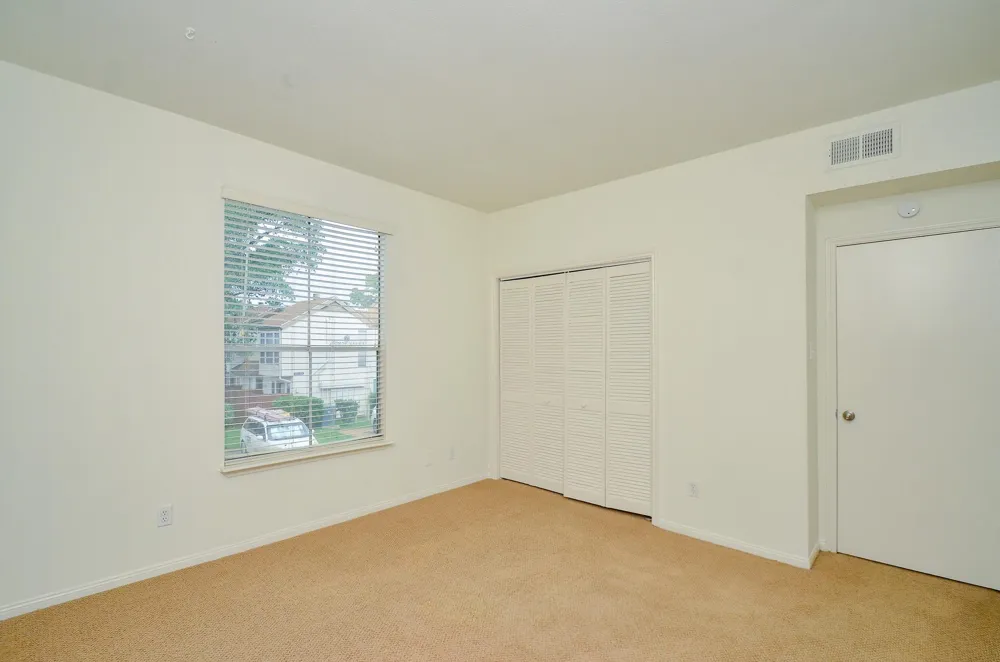 2100 Tanglewilde Street #169 Houston, TX 77063