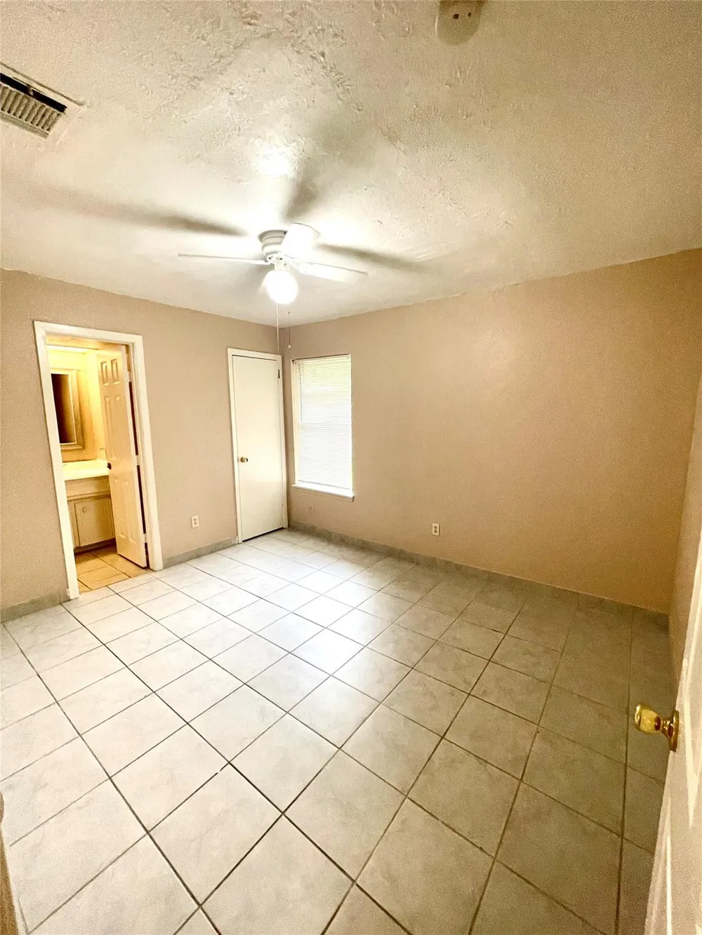 11906 Binghampton Drive Houston, TX 77089