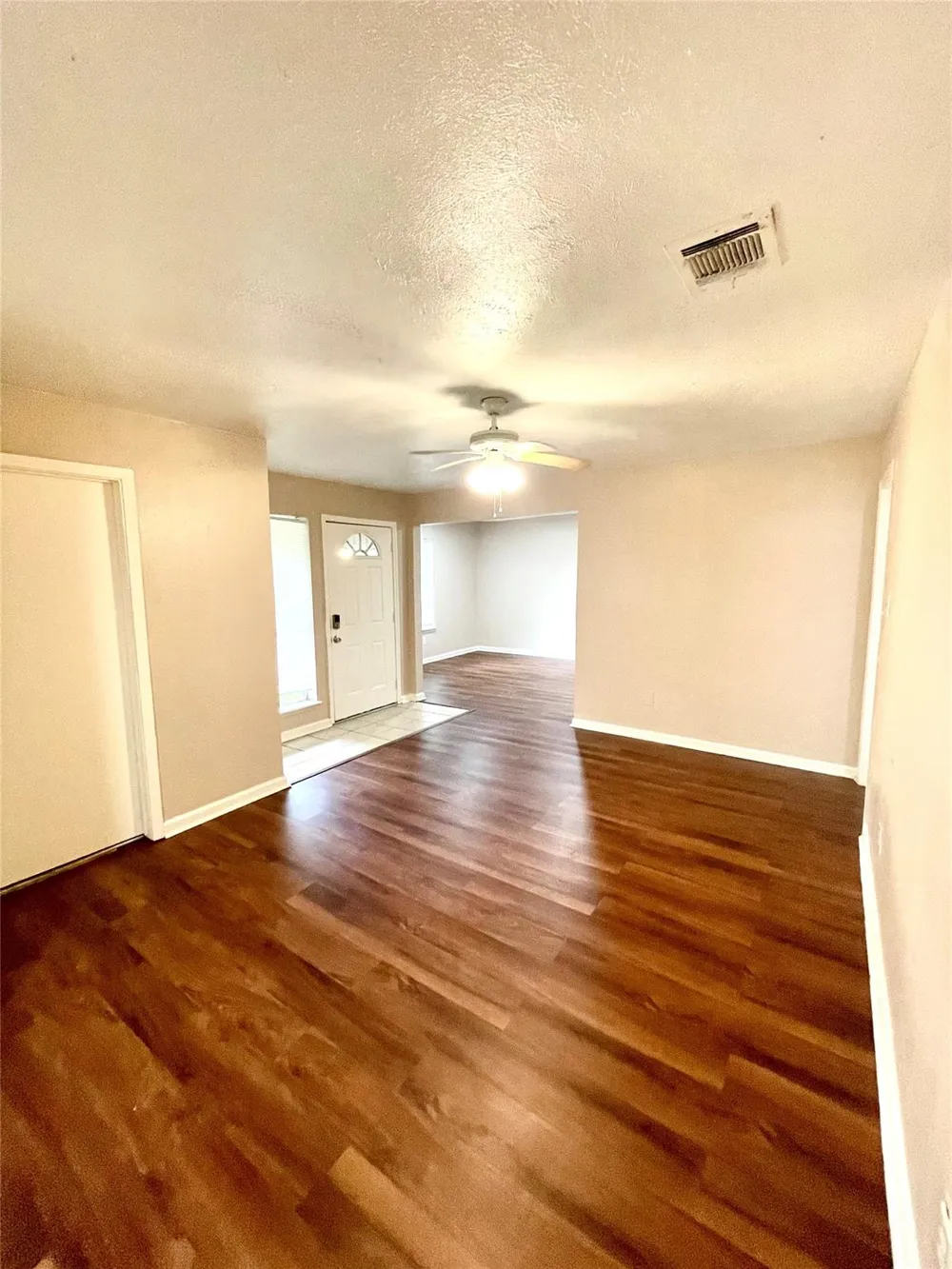 11906 Binghampton Drive Houston, TX 77089