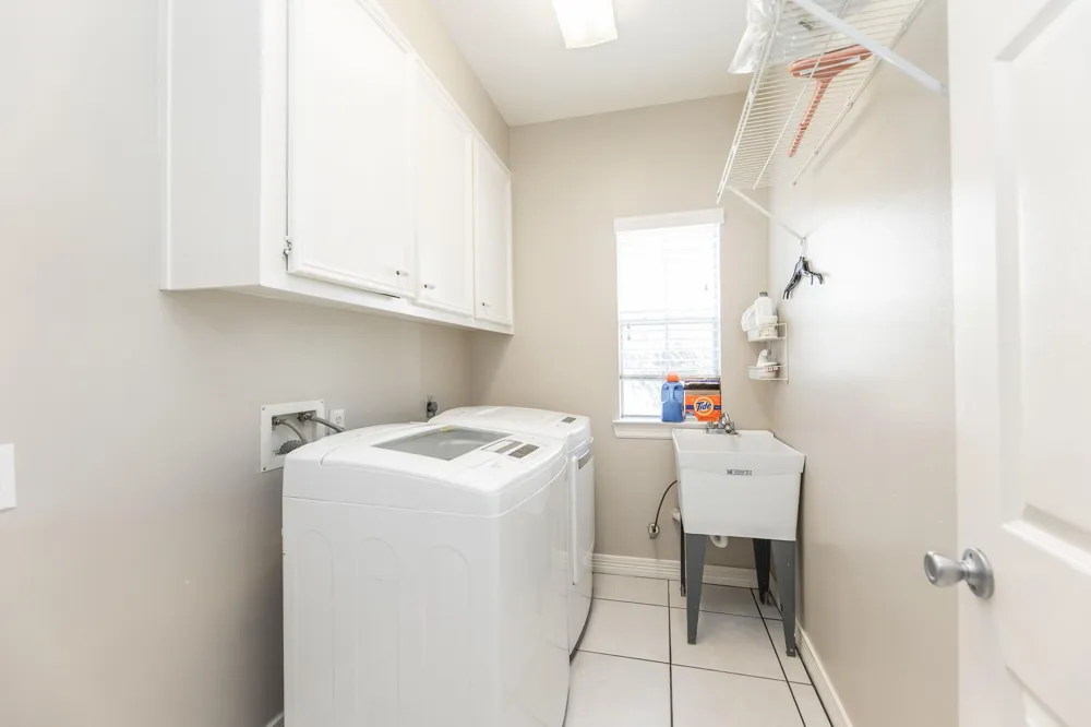 1907 Waterside Drive Missouri City, TX 77459