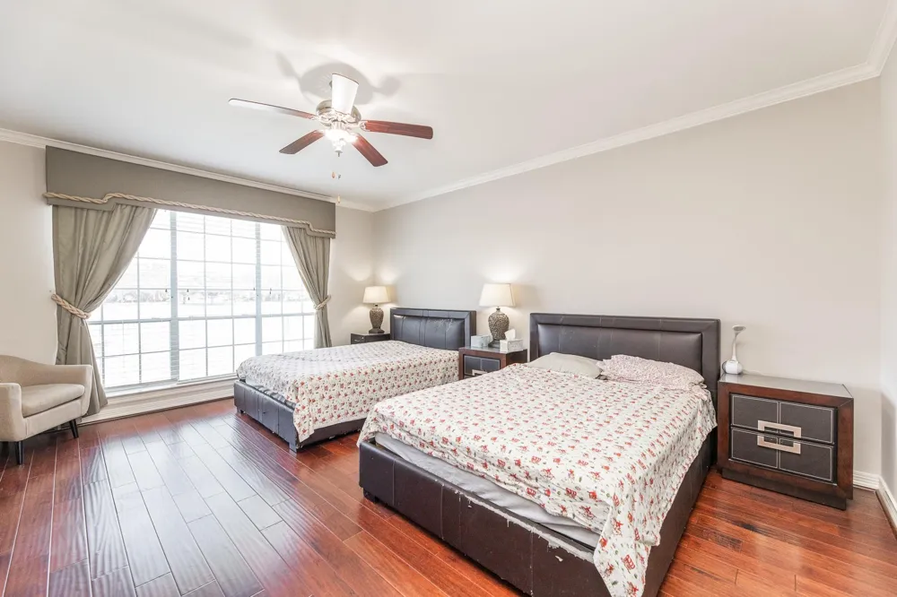 1907 Waterside Drive Missouri City, TX 77459