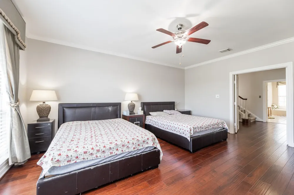 1907 Waterside Drive Missouri City, TX 77459