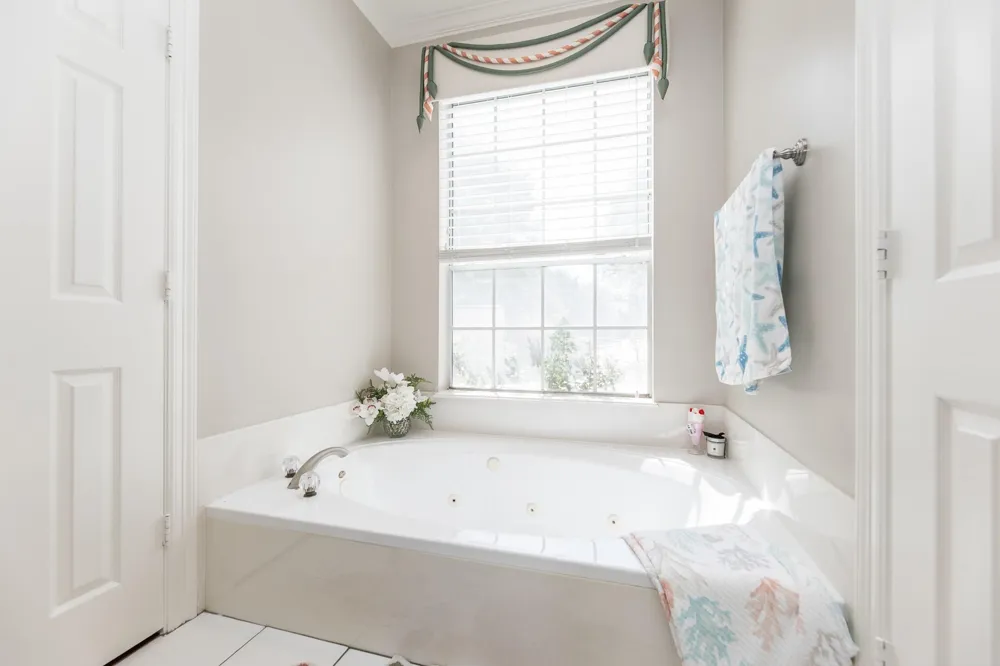 1907 Waterside Drive Missouri City, TX 77459