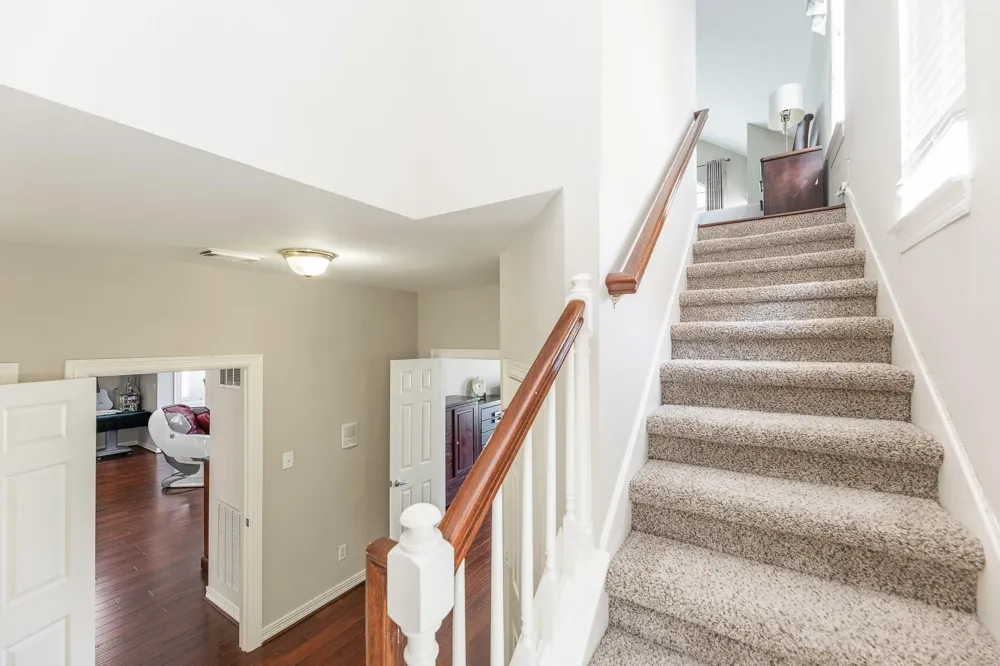 1907 Waterside Drive Missouri City, TX 77459