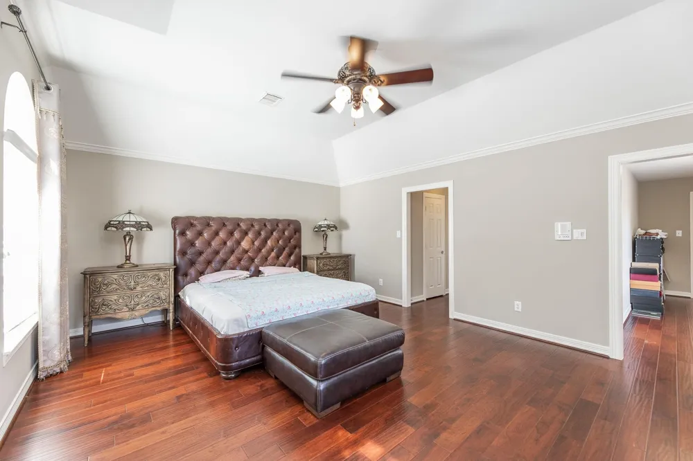 1907 Waterside Drive Missouri City, TX 77459