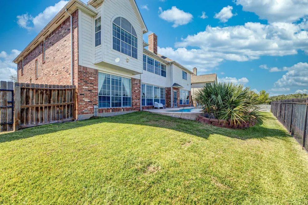 1907 Waterside Drive Missouri City, TX 77459
