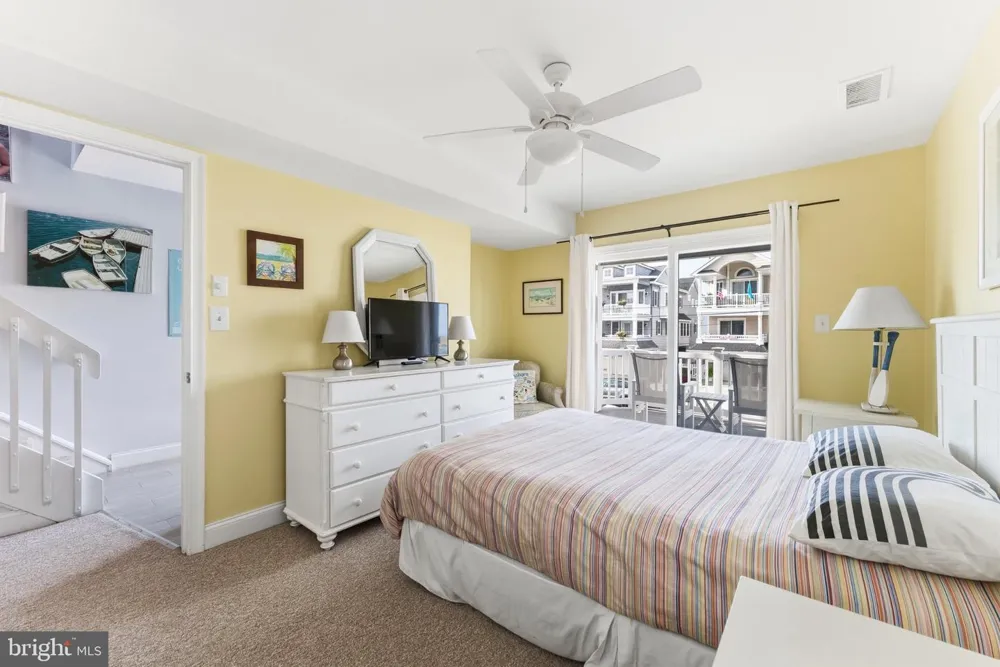 325 56TH STREET Sea Isle City, NJ 08243