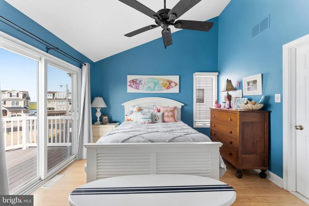 325 56TH STREET Sea Isle City, NJ 08243