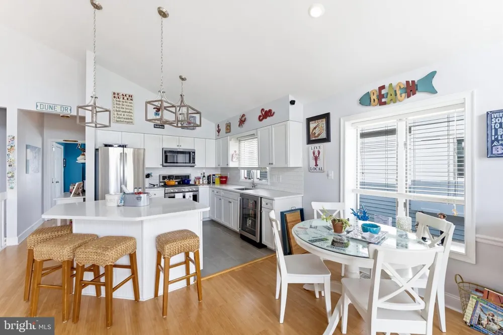 325 56TH STREET Sea Isle City, NJ 08243
